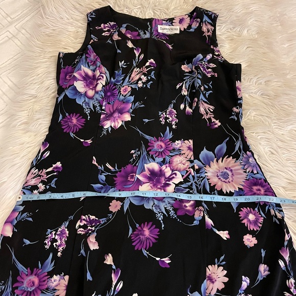 Vintage | Floral midi dress - Picture 8 of 13